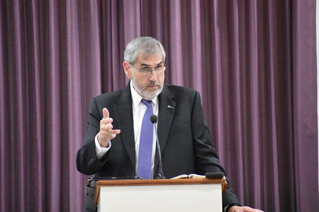Bill Haywood speaking at the Tri-Cities lectureship